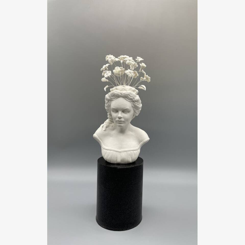 PAMELA JONES - OPHELIA IMMORTELLE, PORCELAIN MIXED MEDIA SCULPTURE, 32X11CM £1,794